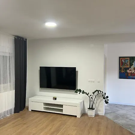 Apartman F&F 2 Otocac Exterior photo