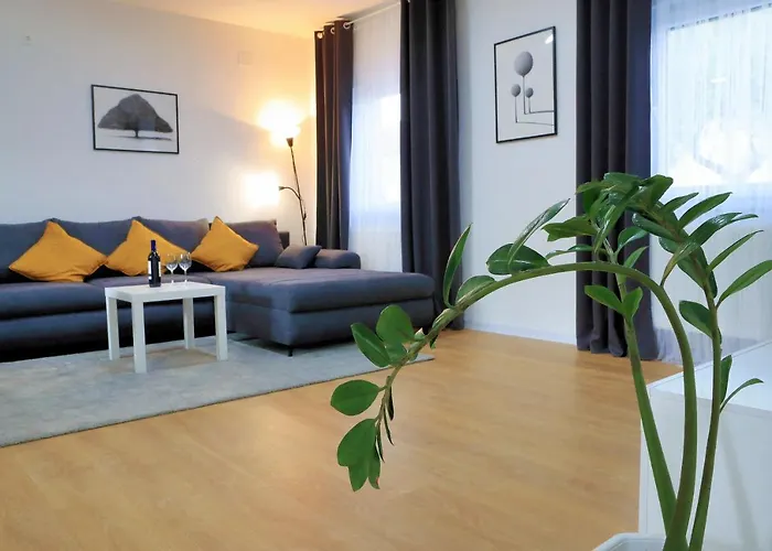 Apartman F&F 2