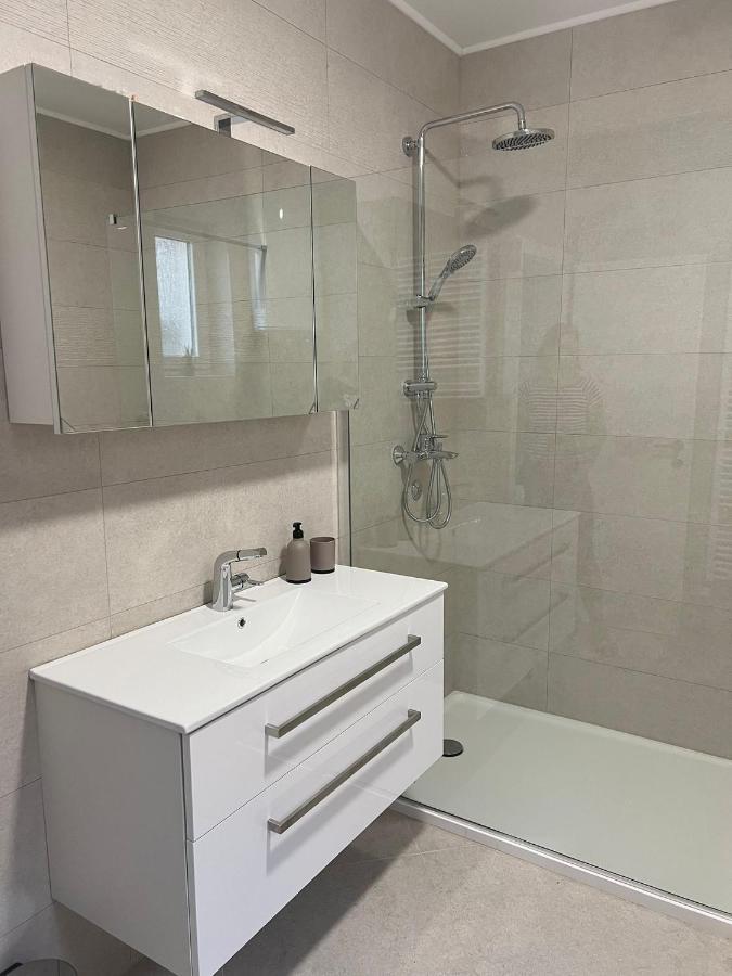 F&f 2 Apartment *