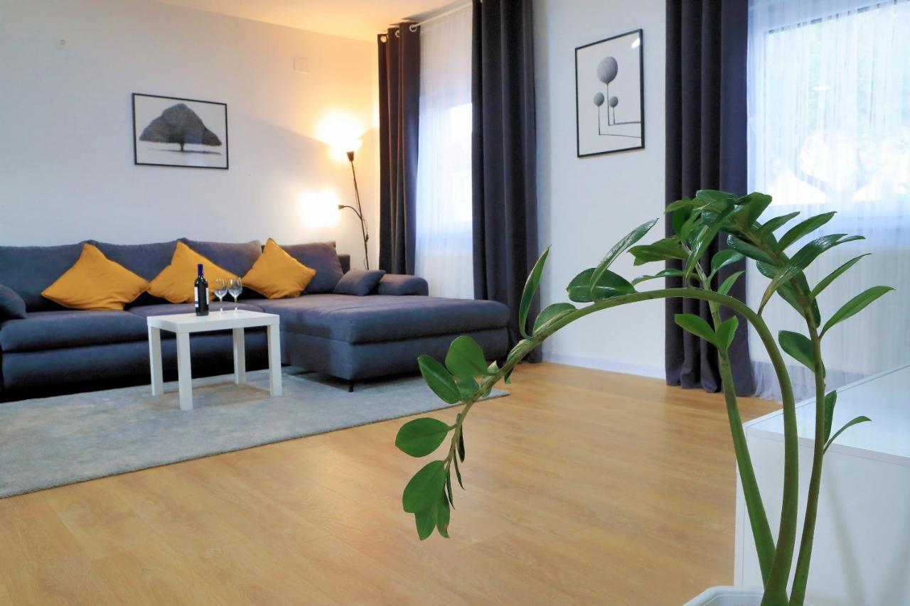 Apartment F&f 2 Otocac